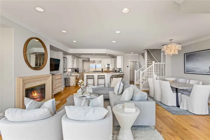 506 W Oceanfront 1, Newport Beach, California 92661