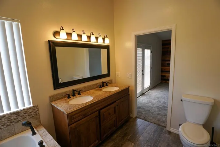 10021 Pebble Beach Dr, Santee, California 92071