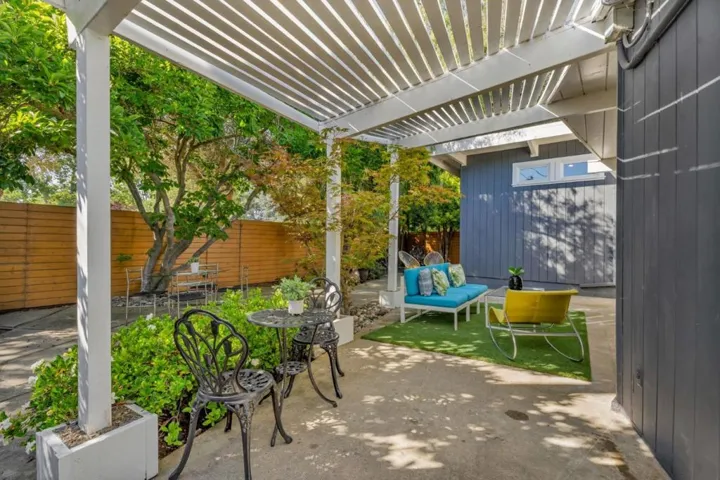 274 Tennessee Lane, Palo Alto, California 94306