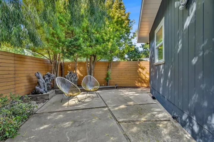 274 Tennessee Lane, Palo Alto, California 94306