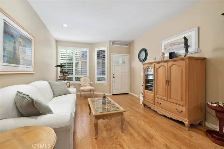 19 Blue Oak 89, Rancho Santa Margarita, California 92688