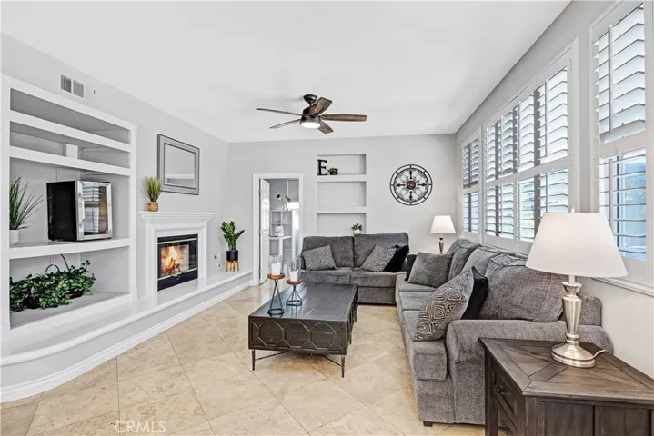 10 Spring View Way, Rancho Santa Margarita, California 92688