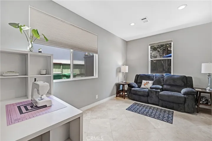 10 Spring View Way, Rancho Santa Margarita, California 92688