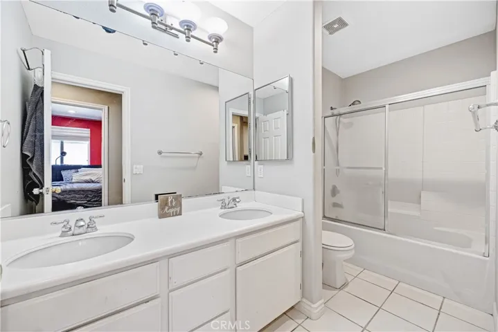 10 Spring View Way, Rancho Santa Margarita, California 92688