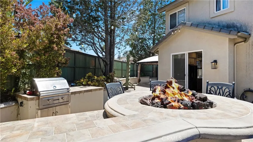 10 Spring View Way, Rancho Santa Margarita, California 92688