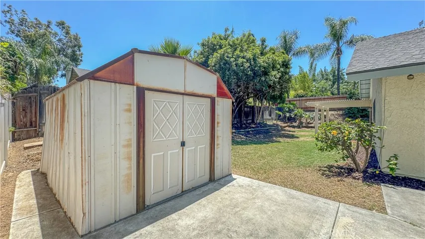 Patina shed