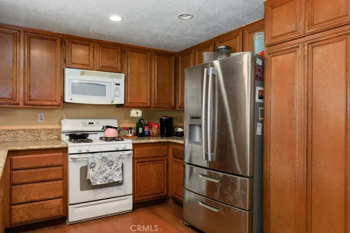 1343 Pera Street, Corona, California 92882