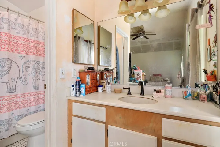 1343 Pera Street, Corona, California 92882