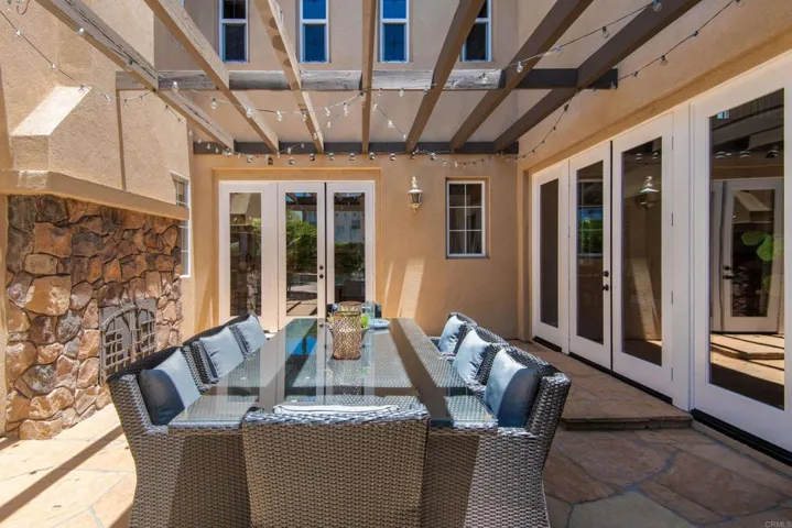 2974 Las Olas Court, Carlsbad, California 92009