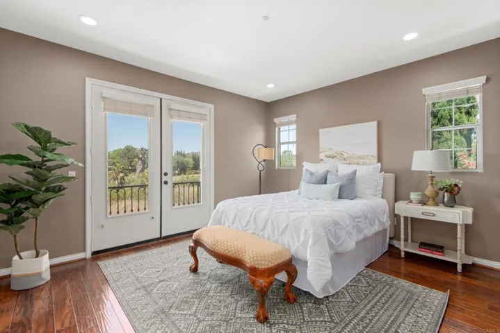 2974 Las Olas Court, Carlsbad, California 92009