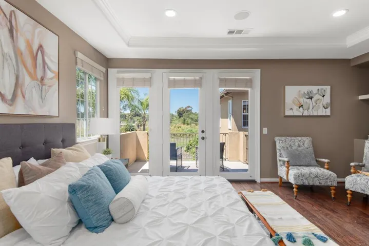 2974 Las Olas Court, Carlsbad, California 92009