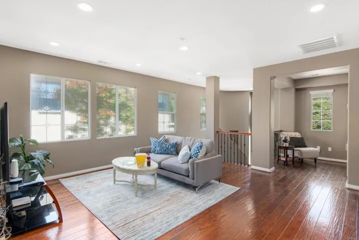2974 Las Olas Court, Carlsbad, California 92009