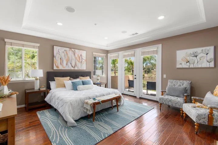 2974 Las Olas Court, Carlsbad, California 92009