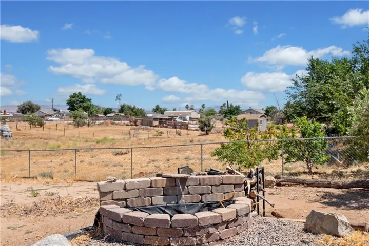 11935 Calcite Avenue, Hesperia, California 92345