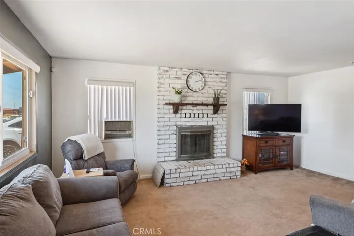 11935 Calcite Avenue, Hesperia, California 92345