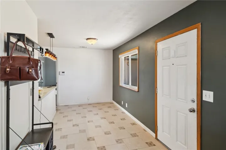 11935 Calcite Avenue, Hesperia, California 92345