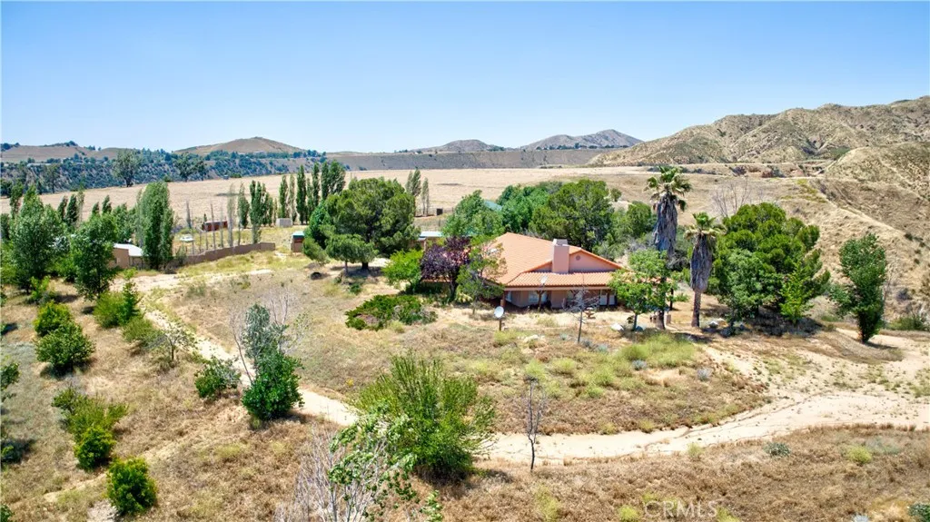 6201 Mias Canyon Road, Banning, California 92220, 3 Bedrooms Bedrooms, ,2 BathroomsBathrooms,Residential,For Sale,Mias Canyon,IV24126642