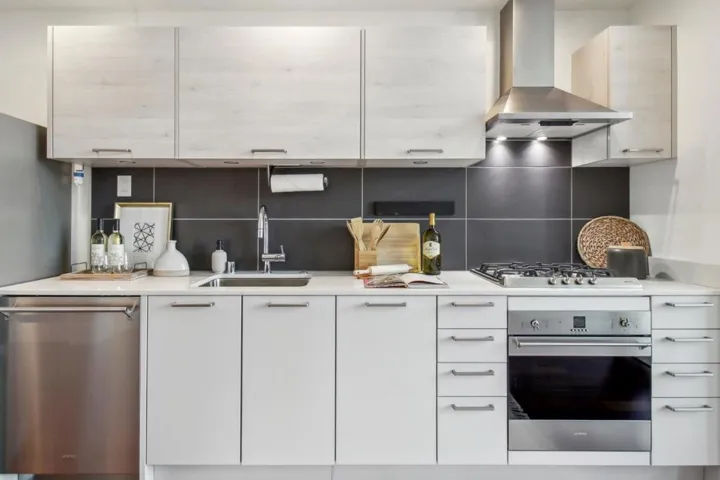 1075 Market Street 804, San Francisco, California 94103
