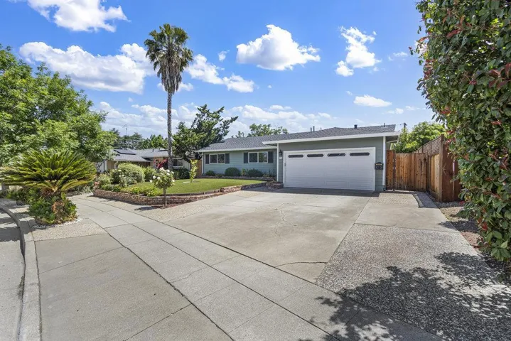 726 Sobrato Drive, Campbell, California 95008