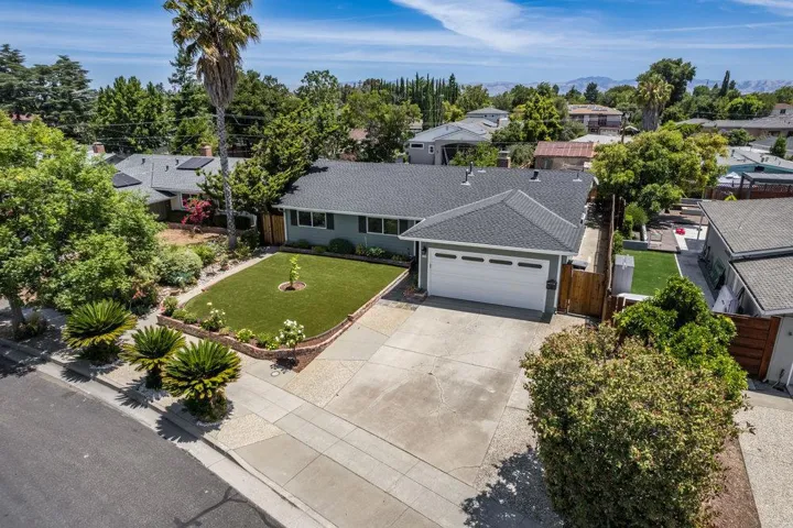 726 Sobrato Drive, Campbell, California 95008
