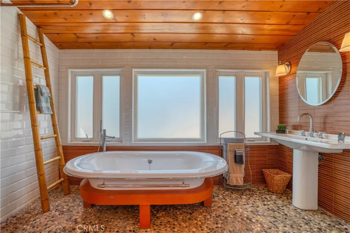 4450 Prefumo Canyon, San Luis Obispo, California 93405