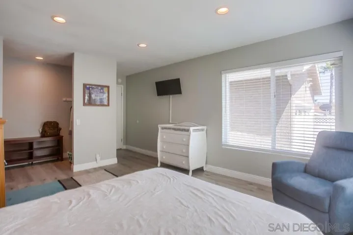 1113 Harvest Lane, Vista, California 92081