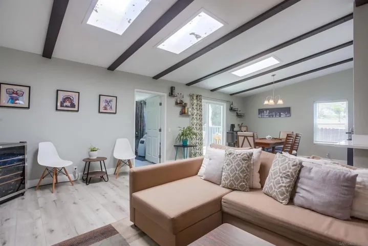 1113 Harvest Lane, Vista, California 92081