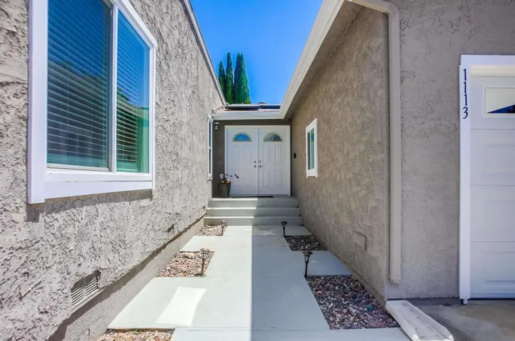 1113 Harvest Lane, Vista, California 92081