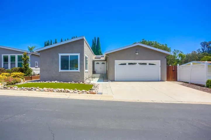 1113 Harvest Lane, Vista, California 92081