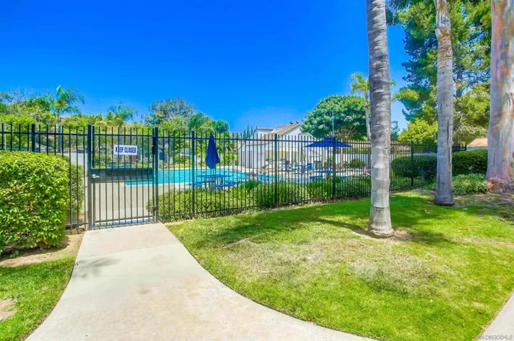 1113 Harvest Lane, Vista, California 92081