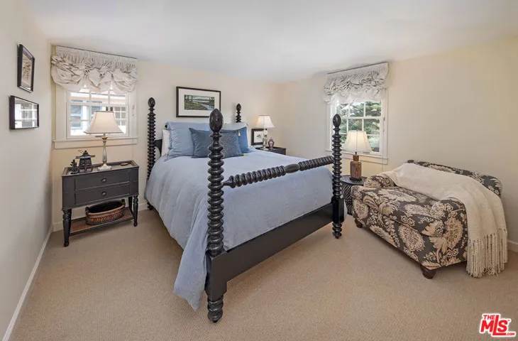 Guest house bedroom