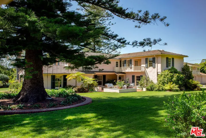 1682 E Valley Road, Santa Barbara, California 93108