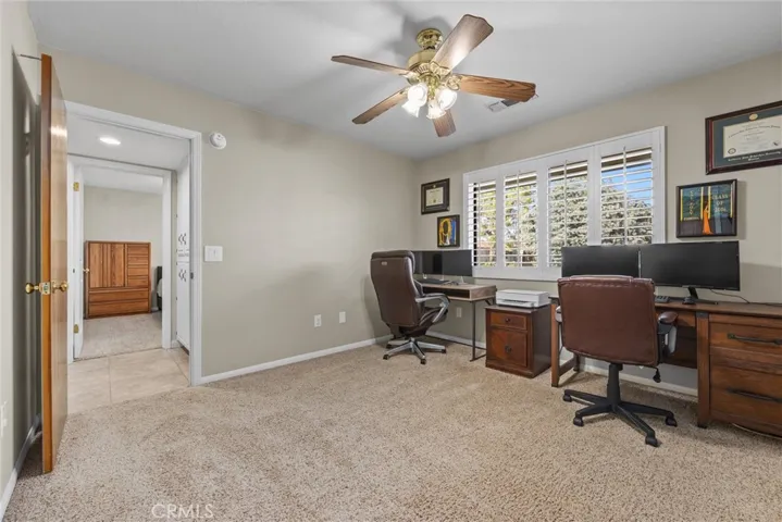 5701 Oakleaf Street, Bakersfield, California 93308