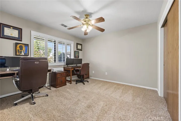 5701 Oakleaf Street, Bakersfield, California 93308