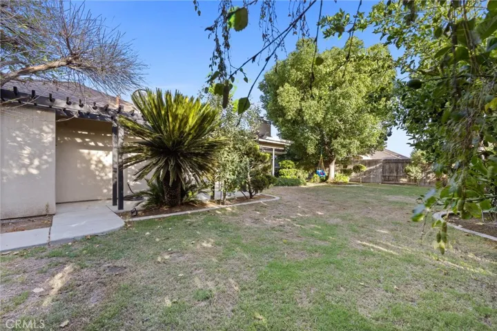 5701 Oakleaf Street, Bakersfield, California 93308