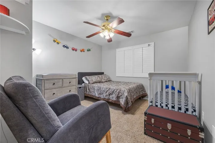 5701 Oakleaf Street, Bakersfield, California 93308