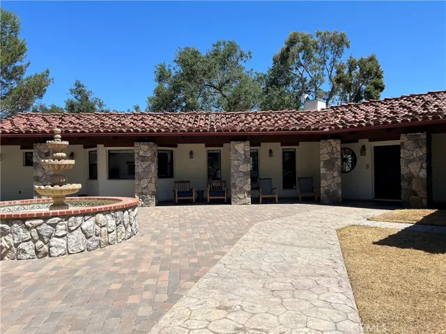 1828 Puerto Del Mundo, Fallbrook, California 92028