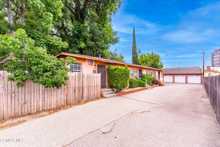 4606 Vineland Ave North Hollywood-11