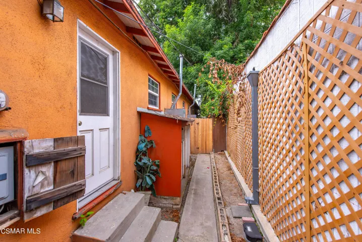 4606 Vineland Ave North Hollywood-17