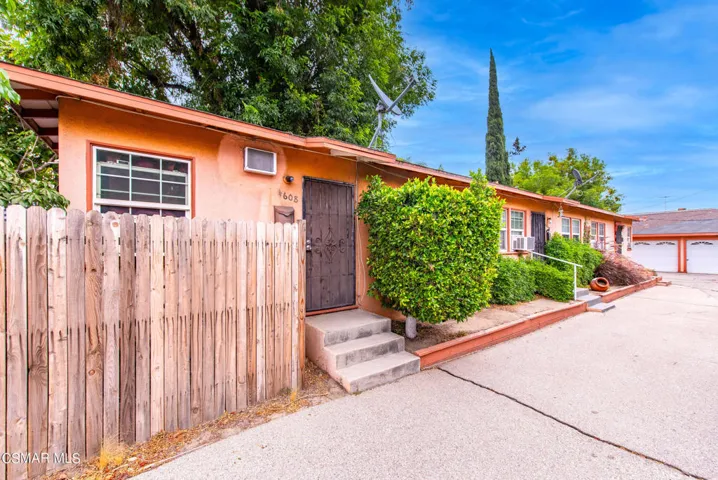 4606 Vineland Ave North Hollywood-10