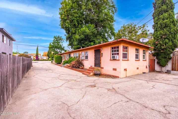 4606 Vineland Ave North Hollywood-5