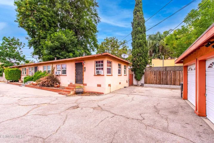 4606 Vineland Ave North Hollywood-4