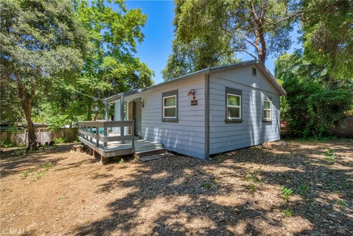 6500 Madrone Drive, Kelseyville, California 95451
