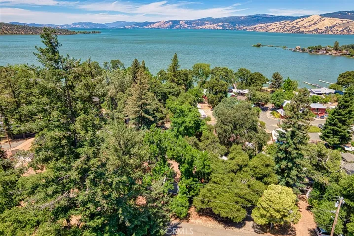 6500 Madrone Drive, Kelseyville, California 95451