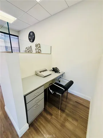 21053 Devonshire Street 201, Chatsworth, California 91311