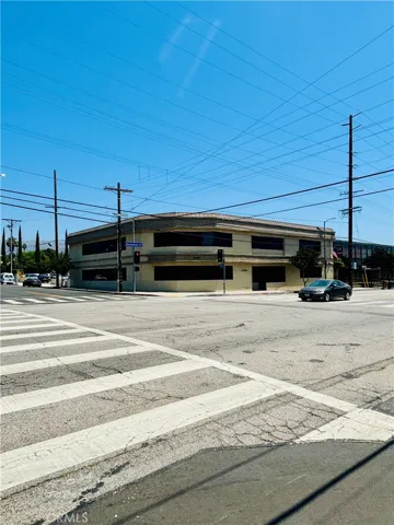 21053 Devonshire Street 201, Chatsworth, California 91311