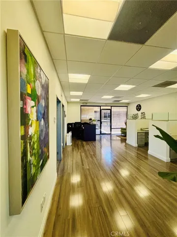 21053 Devonshire Street 201, Chatsworth, California 91311