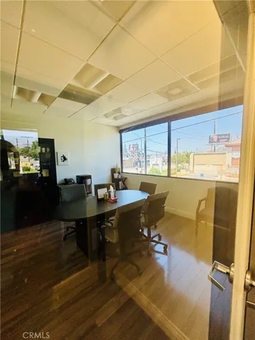 21053 Devonshire Street 201, Chatsworth, California 91311