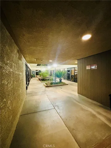 21053 Devonshire Street 201, Chatsworth, California 91311