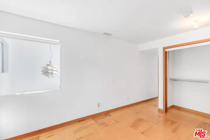 2734 Hollyridge Drive, Los Angeles, California 90068
